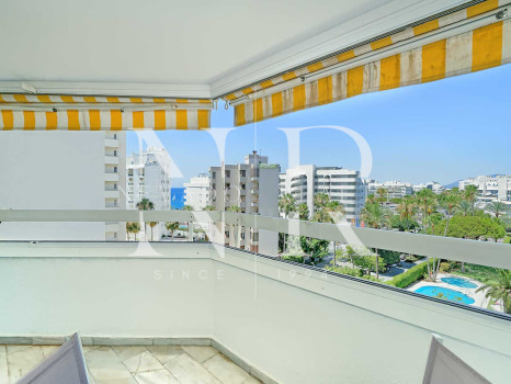 Apartamento en Marbella centro en segunda linea de playa en venta