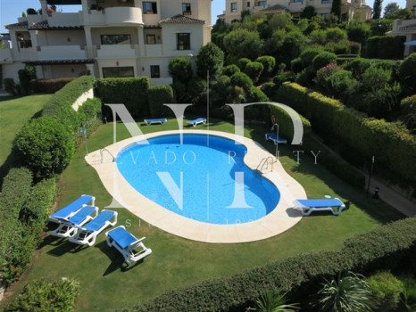 Penthouse dans l'urbanisation Capanes del Golf avec vues panoramiques à vendre