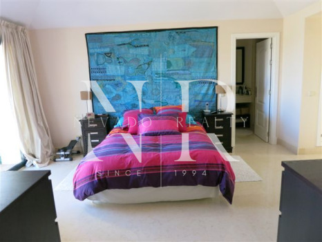 Penthouse dans l'urbanisation Capanes del Golf avec vues panoramiques à vendre