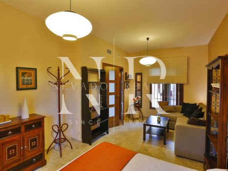 Villa en la Milla de oro en alquiler