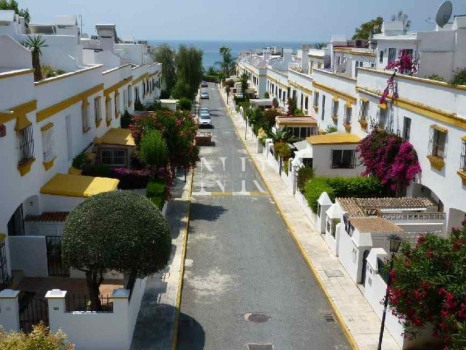 Townhouse in Marbellamar for sale