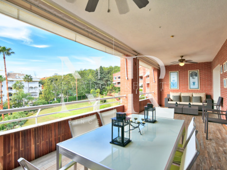 Penthouse avec vue sur la mer à vendre à La Reserva de Los Granados