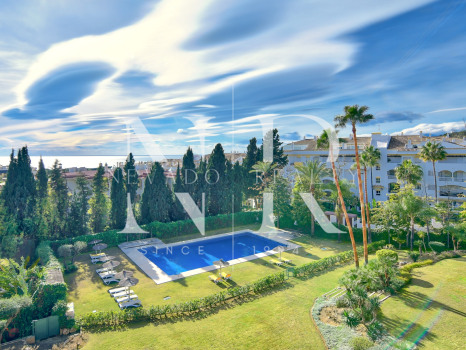 Penthouse avec vue sur la mer à vendre à La Reserva de Los Granados