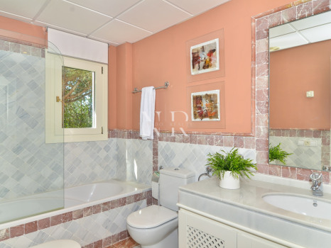 Apartamento en Mirador del Príncipe, Marbella Golden Mile, en venta