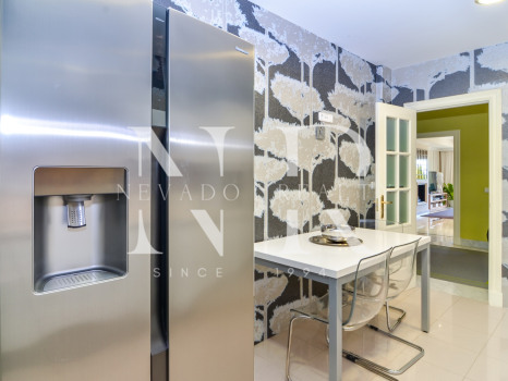 Apartment in Mirador del Príncipe, Marbella Golden Mile, for sale