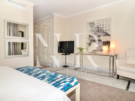 Apartment in Mirador del Príncipe, Marbella Golden Mile, for sale