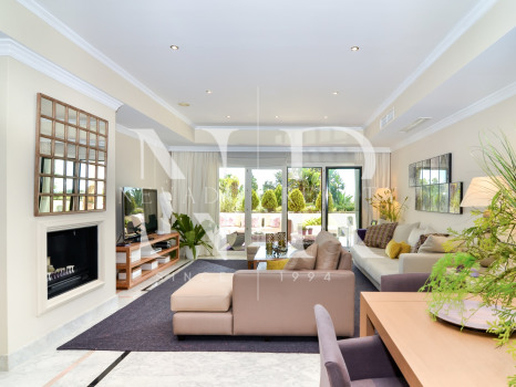 Apartment in Mirador del Príncipe, Marbella Golden Mile, for sale
