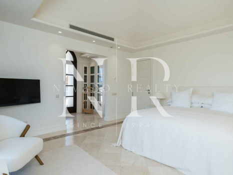Villa in Lomas de Marbella club with mountain views for long term rental