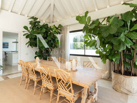 Villa in Lomas de Marbella club with mountain views for long term rental