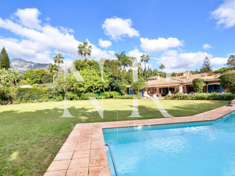 Villa en Pavona Real, Marbella centro, en venta