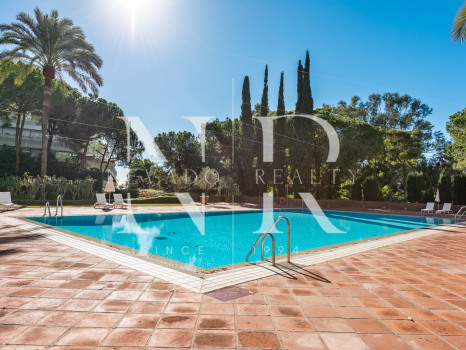 Penthouse à Don Gonzalo avec vue panoramique et piscine privée à vendre
