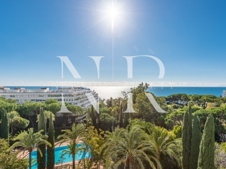 Penthouse à Don Gonzalo avec vue panoramique et piscine privée à vendre