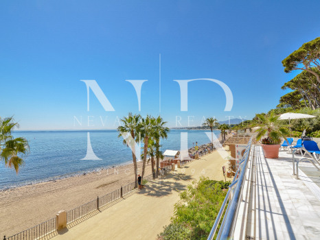 Appartement à Marina Mariola, en première ligne de plage sur la Golden Mile, à vendre
