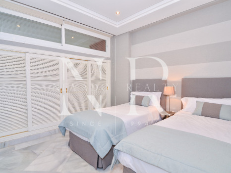 Appartement à Marina Mariola, en première ligne de plage sur la Golden Mile, à vendre