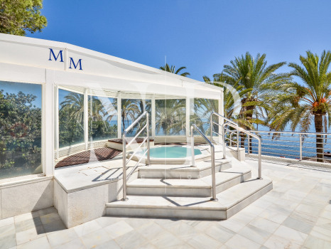 Appartement à Marina Mariola, en première ligne de plage sur la Golden Mile, à vendre