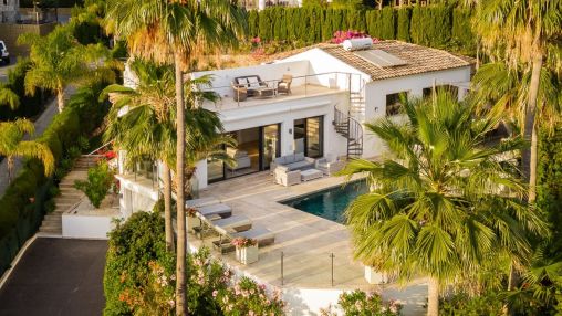 Elegante Villa con vistas al golf en Nueva Andalucía