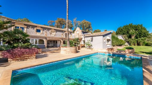 La Quinta: Geräumige Villa mit Panoramablick auf das Meer