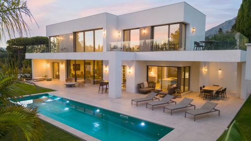 Goldene Meile: atemberaubende moderne Villa in La Carolina