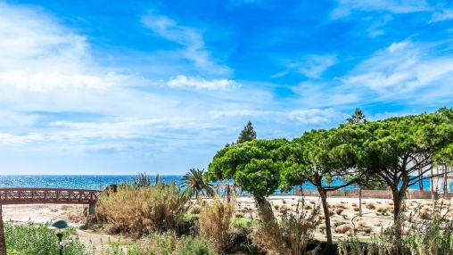 Los Monteros: Appartement am Strand mit 5 Schlafzimmern