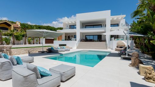 Luxury villa in Costabella, Marbella East. Prices from €11,300 per week