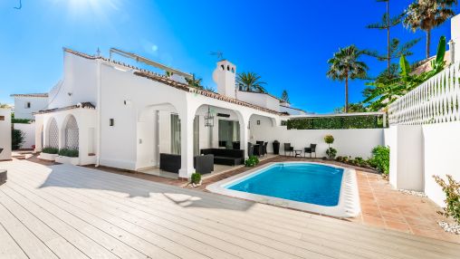 Villa pour un loyer à court terme dans Beach Side Golden Mile, Marbella Golden Mile