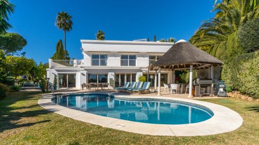 Impeccable Altos Reales Villa: Refined Design with Beautiful Outdoor Spaces