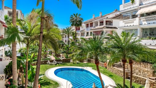 Apartamento de 3 dormitorios al lado de la playa en Las Cañas Beach disponible para el mes de Agosto 3,500€/semana