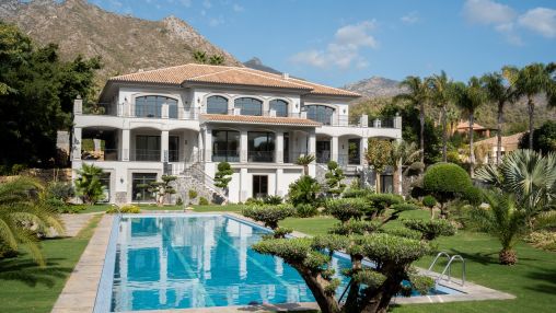 Sierra Blanca: Newly built Mediterranean style villa