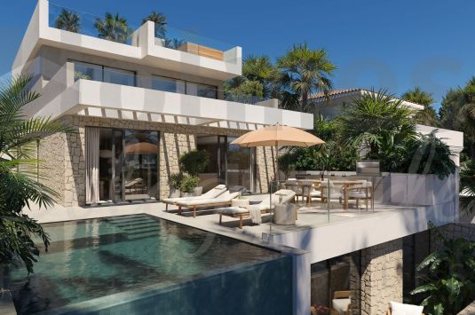 Villa Tulua is a design-focused luxury villa for sale in the prestigious enclave of Nueva Andalucía.