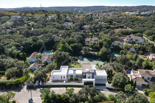 Casa Quixote is a very modern villla under construction situated in an established area in Sotogrande Alto.