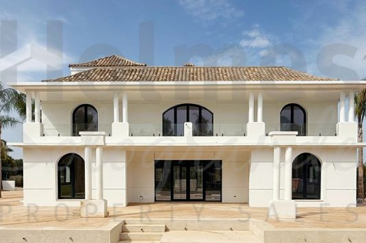 Magnificent villa in the popular G zone in Sotogrande Alto.