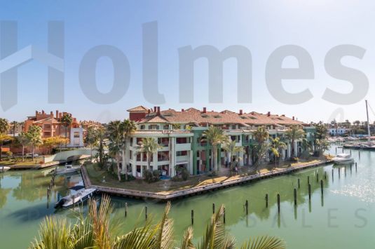 Stunning renovated duplex penthouse in Pez Barbero.