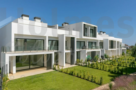 Town House for Sale in San Roque Club - San Roque Town House