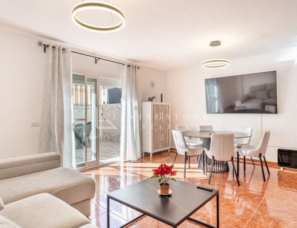Spacious townhouse in Estepona in few steps from amenities!