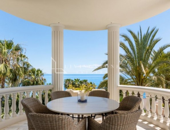 Lujoso Apartamento en la Nueva Milla de Oro, Estepona