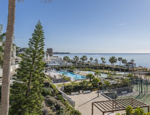 Элегантные апартаменты на первом этаже в Bahía del Velerín, Новая Золотая Миля