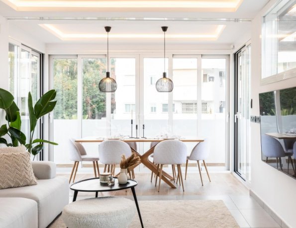 Unique, spacious, renovated penthouse in Riviera del Sol!
