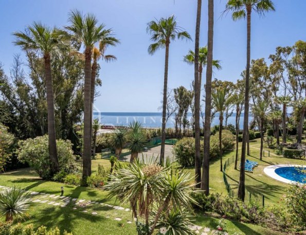 Adosado en venta en El Velerin, Estepona Este