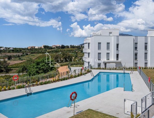 Penthaus zu verkaufen auf Cancelada, Estepona Ost