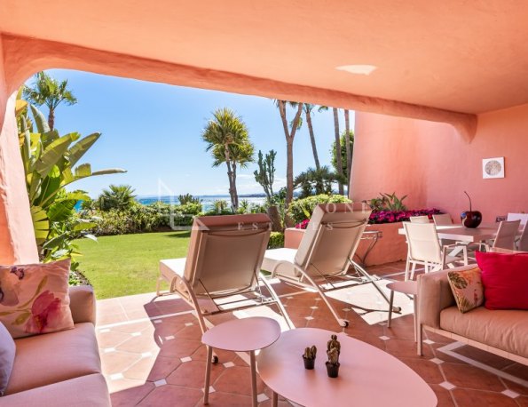 Apartamento moderno con vistas al mar en Cabo Bermejo