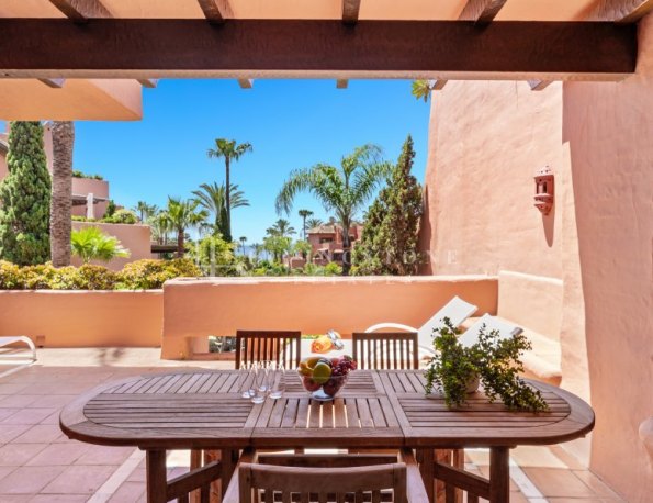 Apartamento de lujo en Torre Bermeja, Estepona