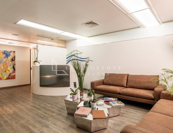 Exceptional office located in the heart of Marbella's financial district.