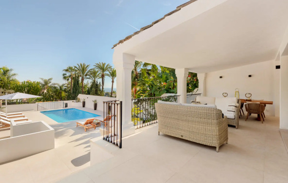 Willa blizniak na sprzedaż w Balcones de Sierra Blanca, Marbella Golden Mile
