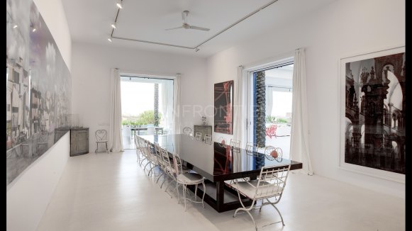 The White Stone Villa with Panoramic Views in Almenara Golf, Sotogrande Alto