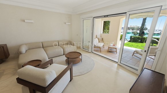 Apartment with Marina View in Ribera del Gurami, Sotogrande Marina
