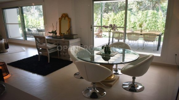 Elegant Garden Apartment in La Reserva, Sotogrande