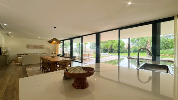 Luxury, Brand New, Modern House for Sale in Sotogrande Costa by Lago Architects – Villa KOA