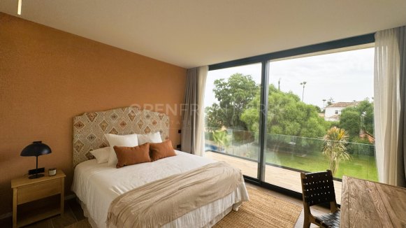 Luxury, Brand New, Modern House for Sale in Sotogrande Costa by Lago Architects – Villa KOA