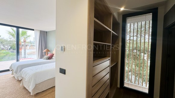 Luxury, Brand New, Modern House for Sale in Sotogrande Costa by Lago Architects – Villa KOA