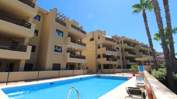 Apartment te koop in Ribera del Paraiso, Marina de Sotogrande